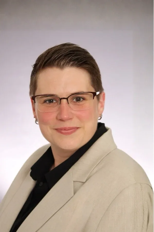 Karina Draxel, Hörgeräte Kehrel
